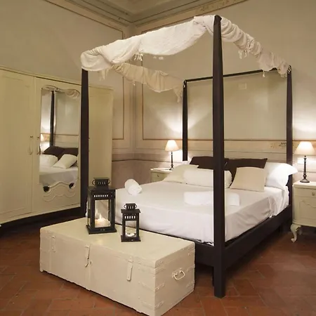 Cortona Suite 3* Κορτόνα