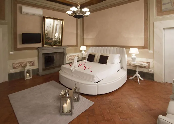 Cortona Suite 3* Κορτόνα