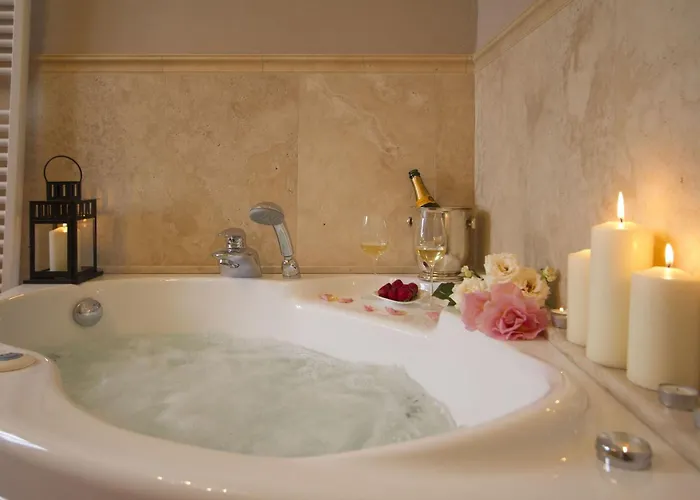 Cortona Suite Bed and Breakfast 3*