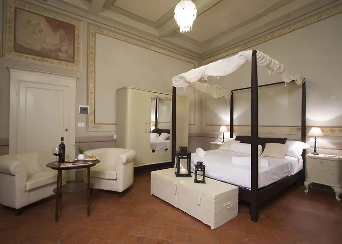 Cortona Suite 3* Κορτόνα